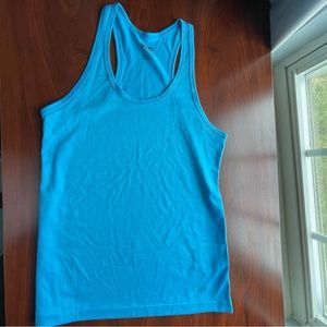 Nike Dri-Fit tank, regular fit